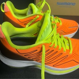 Men’s Saucony endorphin shift 2